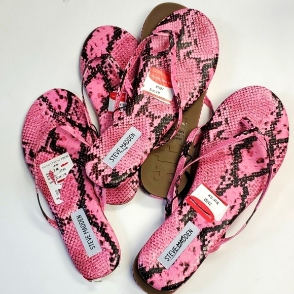 Steve Madden Tay Flip Flop Sandal, Pink Snake, Size Women 7, 8 and 10 NEW - Picture 2 of 4